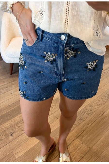 Short en jeans avec sequins