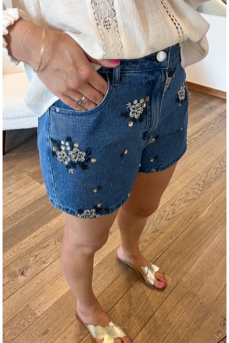 Short en jeans avec sequins