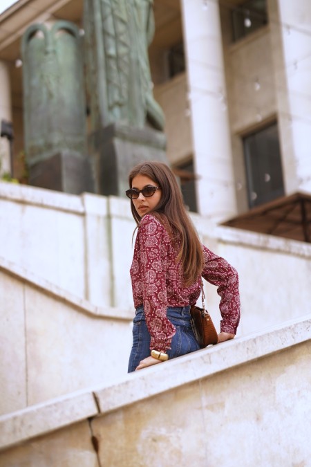 Chemisier bordeaux à motifs