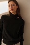Pull noir col montant YAYA
