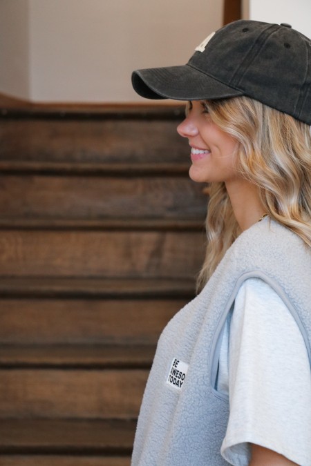 Casquette grise