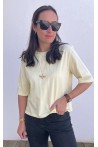 T-shirt jaune pâle