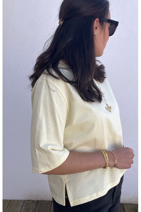 T-shirt jaune pâle