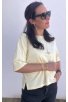 T-shirt jaune pâle