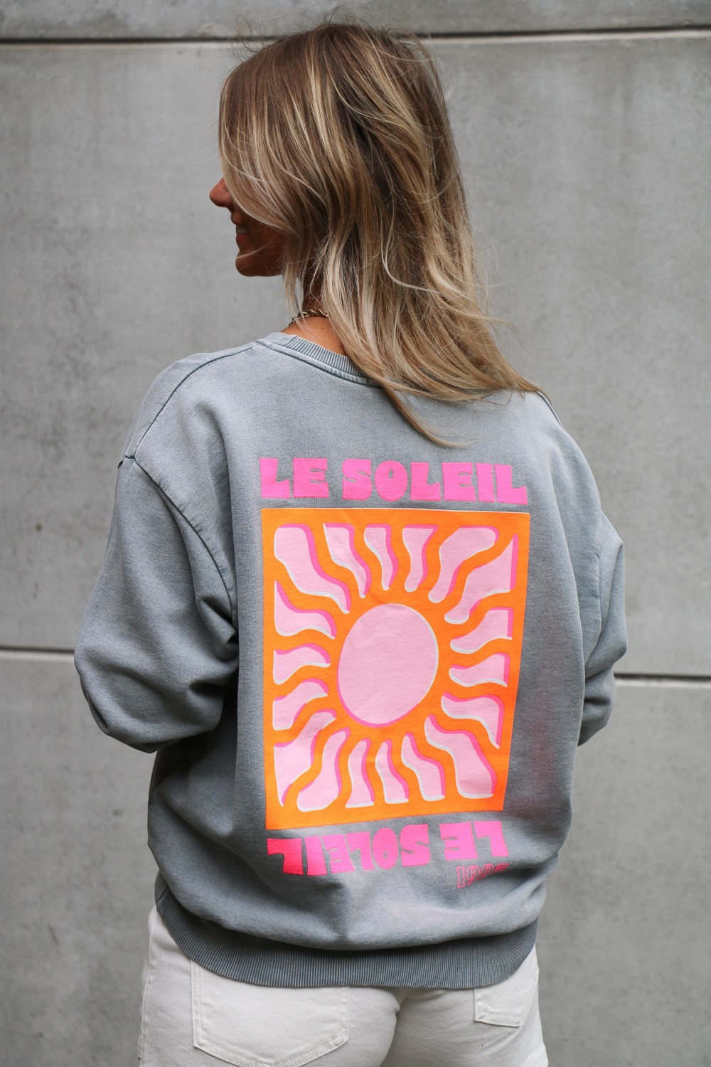 Sweat gris "Le soleil"