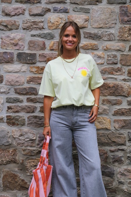 T-shirt jaune OUT OF OFFICE