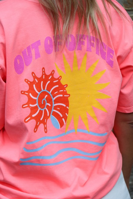 T-shirt corail OUT OF OFFICE