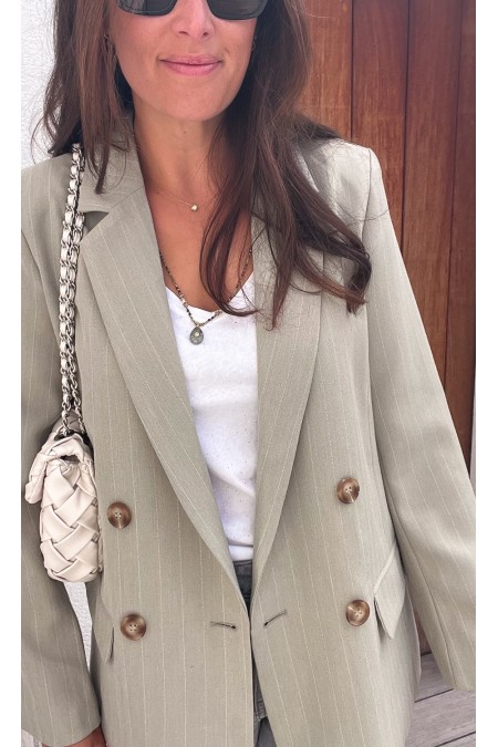 Blazer vert sauge à fines rayures