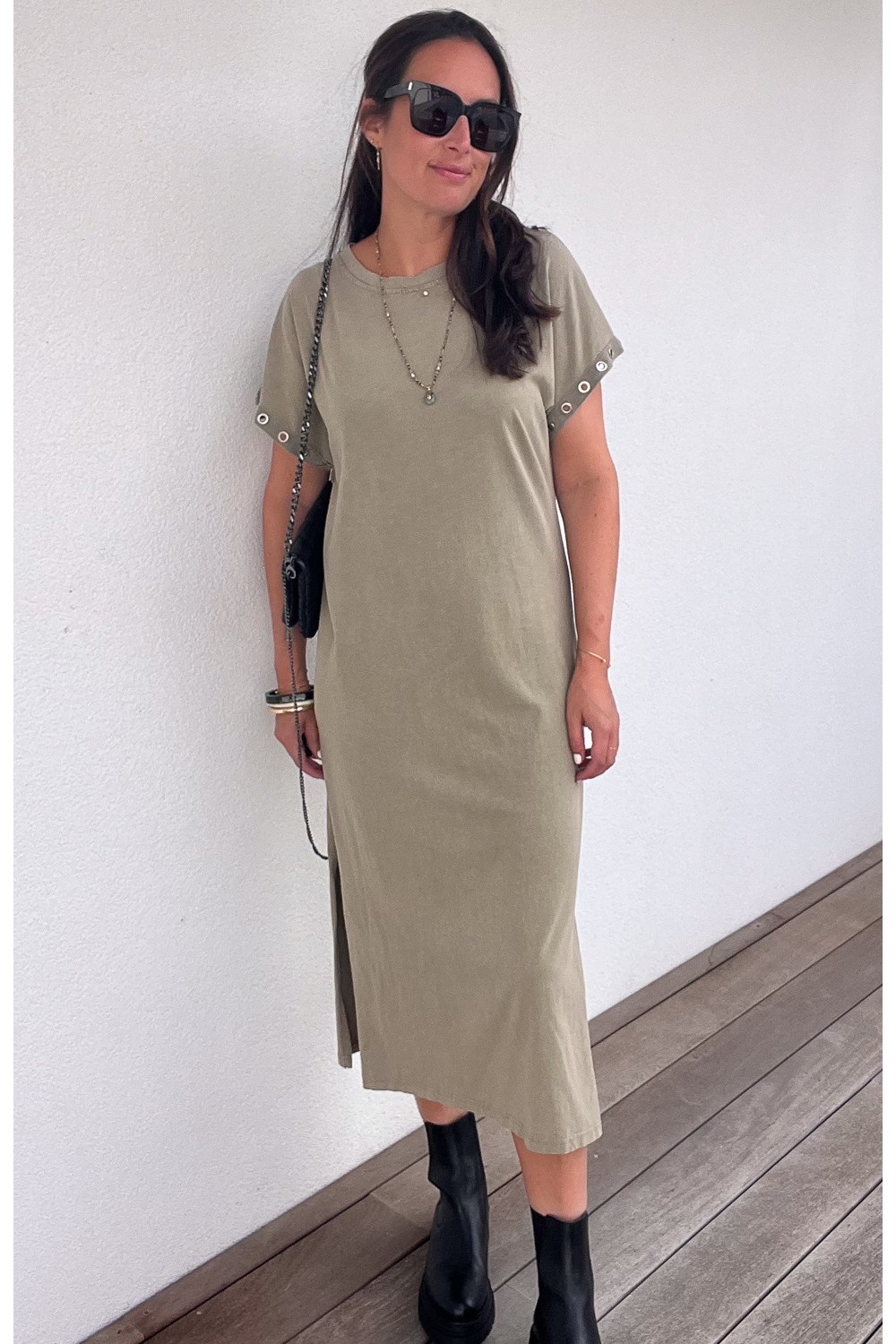 Robe longue kaki avec détail
