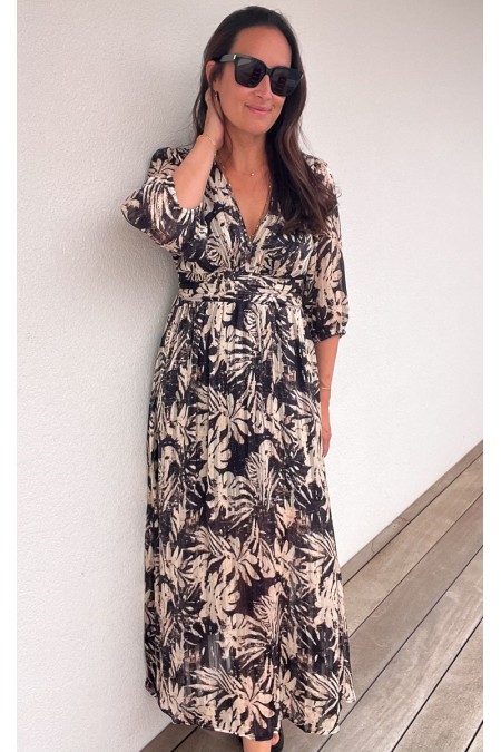Robe longue noire et dorée