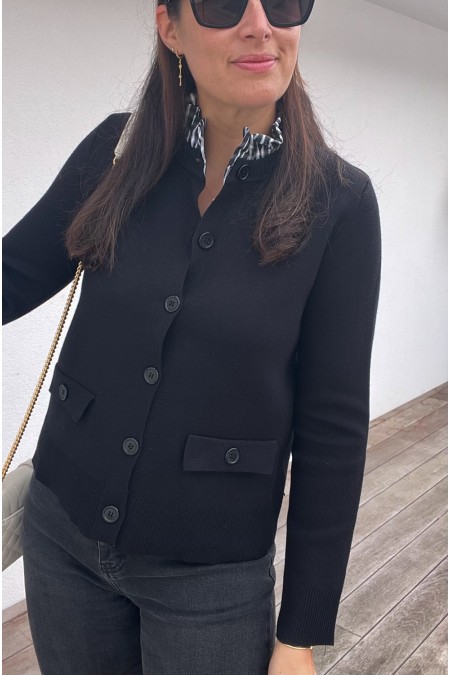 Gilet noir avec col intégré