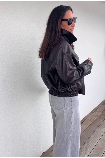 Veste marron en simili cuir