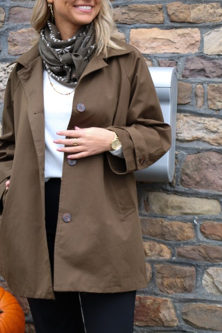 Trench kaki mi-long